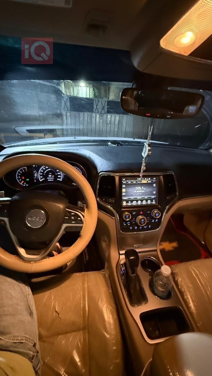 جيب جراند شيروكي